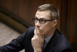 Noul președinte al Finlandei, Alexander Stubb, e pregătit să ia „decizii dificile” pentru a asigura securitatea țării sale Noul președinte al Finlandei, Alexander Stubb, e pregătit să ia „decizii dificile” pentru a asigura securitatea țării sale