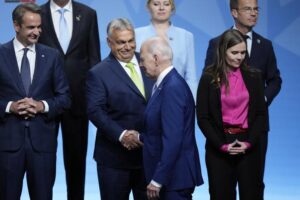 Războiul declarațiilor între Budapesta și Washington escaladează