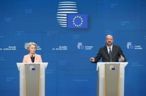 UE este gata să folosească banii rusești pentru a înarma Ucraina, în ciuda unor obiecții din partea Austriei și Ungariei