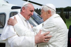 Papa Francisc face o dezvăluire surprinzătoare despre predecesorul său, Benedict al XVI-lea Papa Francisc face o dezvăluire surprinzătoare despre predecesorul său, Benedict al XVI-lea
