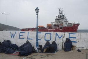 Operațiune de salvare în largul Chios după ce Grecia a descoperit 14 migranți care au debarcat pe insulă Operațiune de salvare în largul Chios după ce Grecia a descoperit 14 migranți care au debarcat pe insulă