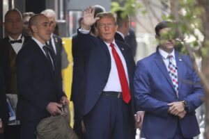 Procesul istoric al lui Donald Trump în cazul Stormy Daniels începe la New York.