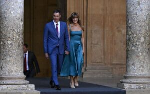 Premierul spaniol Pedro Sanchez a declarat care dorește să demisioneze în urma unei anchete care îi vizează soția Premierul spaniol Pedro Sanchez a declarat care dorește să demisioneze în urma unei anchete care îi vizează soția