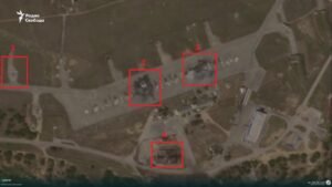 Au fost publicate imagini din satelit ale aerodromului militar Belbek din Crimeea ocupată, după un atac cu rachete Au fost publicate imagini din satelit ale aerodromului militar Belbek din Crimeea ocupată, după un atac cu rachete