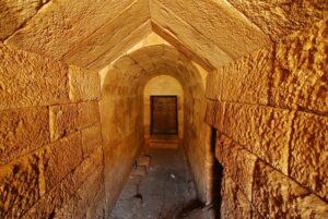 image-2018-10-19-22766618-41-coridorul-din-movila-documaci