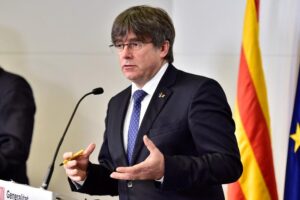Parlamentul spaniol a votat în favoarea unei legi care va acorda amnistie separatistilor catalani