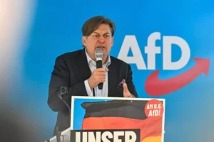 image-2024-05-26-27164223-41-maximilian-krah-timpul-mitingului-din-kaufbeuren