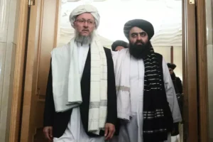 Rusia dorește să elimine talibanii din lista sa de grupări teroriste