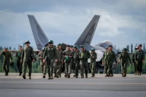 Vulnerabilitatea majoră a armatei SUA în cazul unui conflict prelungit cu China sau Rusia dezvăluită de jocurile de război piloti-militari-SUA-profimedia