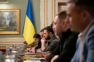 Patru miniștri demisionează pe fondul războiului în Ucraina Patru miniștri demisionează pe fondul războiului în Ucraina
