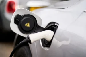Norvegia sparge recordul mondial la vânzările de mașini electrice Norvegia sparge recordul mondial la vânzările de mașini electrice