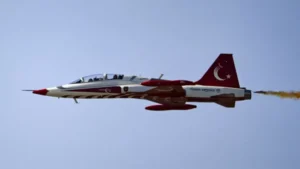 Lovituri aeriene turcești în Siria și Irak, ca răspuns la atacul terorist din Ankara