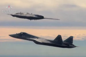Un Su-57 rusesc a distrus o dronă experimentală uriașă în propria misiune