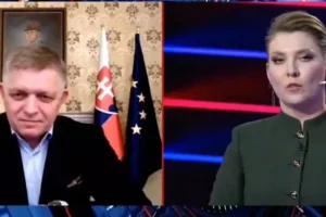 Fico stârnește controverse după apariția la televiziunea rusă Fico stârnește controverse după apariția la televiziunea rusă
