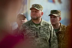 Generalul Valeri Zalujnîi critică moștenirea strategiilor NATO