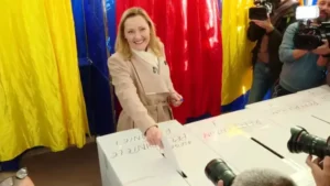PNL își declară sprijinul pentru Elena Lasconi în turul doi PNL își declară sprijinul pentru Elena Lasconi în turul doi