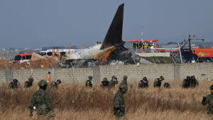După o tragedie aeriană în Coreea de Sud, un alt avion Jeju Air se confruntă cu probleme la trenul de aterizare După o tragedie aeriană în Coreea de Sud, un alt avion Jeju Air se confruntă cu probleme la trenul de aterizare==.thumb