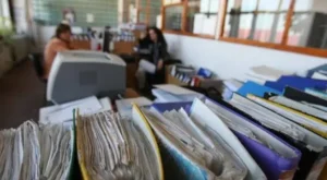 image-2016-04-1-20909171-41-birocratie