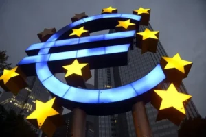 BCE amână reducerea dobânzilor: ce stă în spatele deciziei? image-2020-06-18-24106659-41-sediul-bce_c0dea4