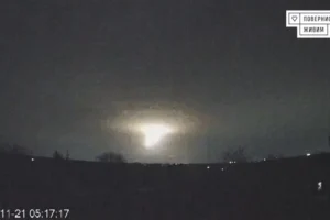 Rusia, pregătită să testeze o nouă rachetă hipersonică în Ucraina
