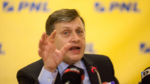 Crin Antonescu va fi candidatul PNL la prezidențiale