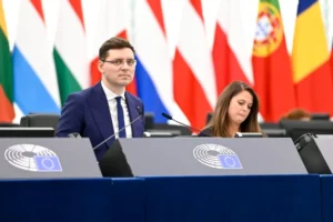 Victor Negrescu: „România trebuie să fie un actor influet pe scena internațională” Victor Negrescu: „România trebuie să fie un actor influet pe scena internațională”