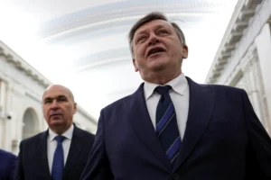 Crin Antonescu își confirmă candidatura
