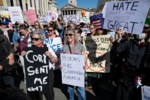 Proteste în marile orașe europene împotriva administrației Trump și a influenței lui Elon Musk profimedia-0984129772