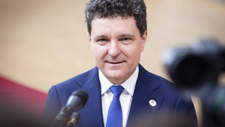 Nicușor Dan: prioritate pentru adevăr, nu iluzii