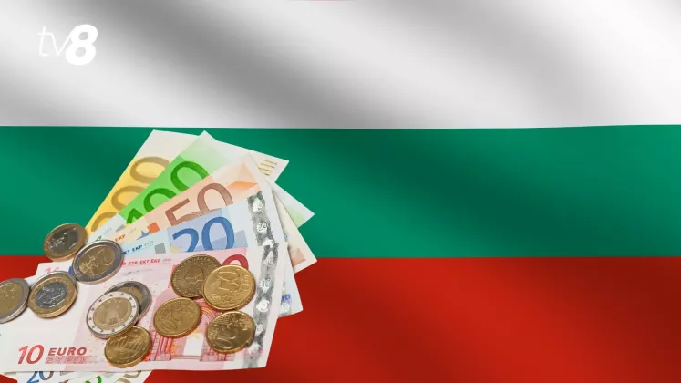 Bulgaria adoptă euro din 2026