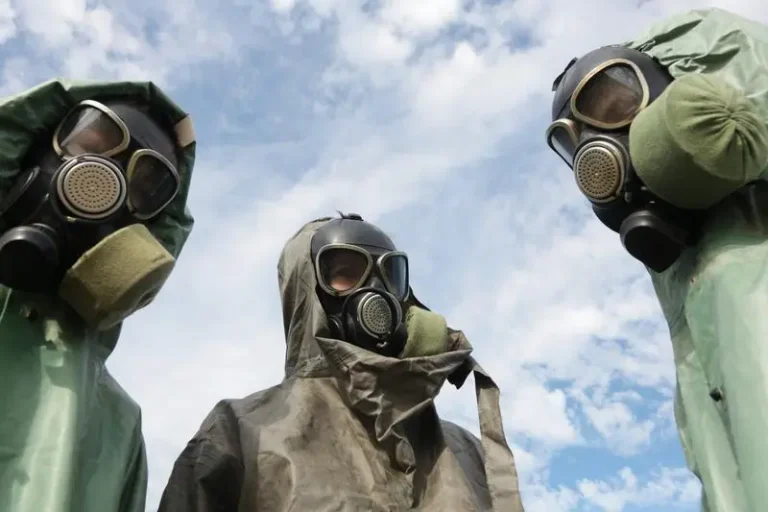 Rusia, acuzată de folosirea armelor chimice în Ucraina