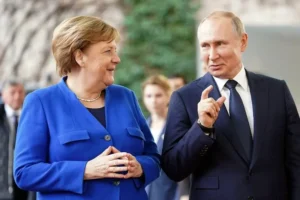 Kremlinul sprijină afirmațiile Angelei Merkel despre negocierile eșuate cu Rusia