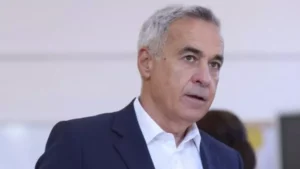 Călin Georgescu: „Alegerile din București sunt o farsă a unui guvern ilegitim” Călin Georgescu: „Alegerile din București sunt o farsă a unui guvern ilegitim”