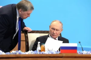 Ușakov acuză scurgeri de informații și cere explicații emisarului lui Trump