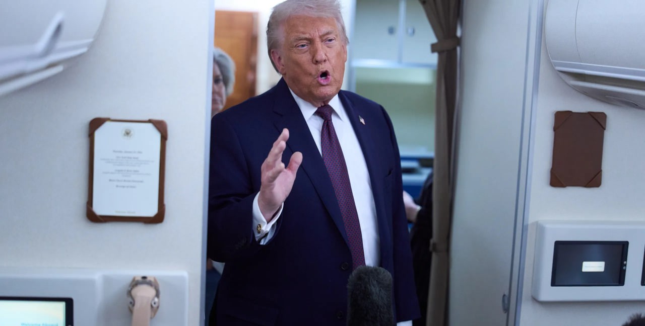 Președintele SUA la bordul avionului Air Force One