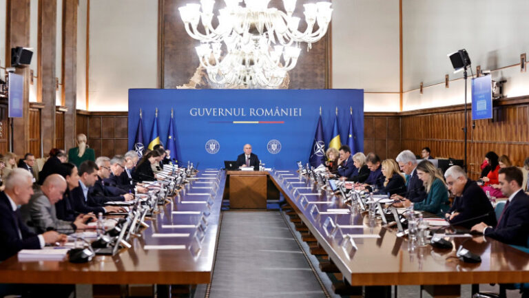 Guvernul României alocă 10 miliarde de lei pentru sprijinirea comunităților locale / depositphotos