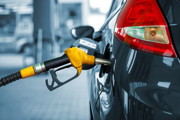 Prețurile carburanților cresc în România: la o benzinărie din București s-a epuizat stocul/depositphotos