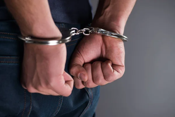 Rusia pregătește extrădarea unuia dintre cei mai căutați infractori către România: cine este Vasile Rodideal / depositphotos