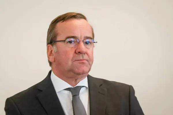 Ministrul apărării al Germaniei: retragerea trupelor americane obligă Europa să își întărească propria securitate/depositphotos