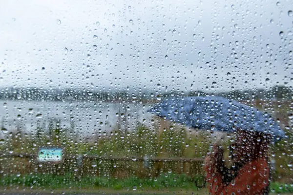 Administrația Națională de Meteorologie a avertizat asupra ploilor și vântului puternic în aproape toată România/ depositphotos