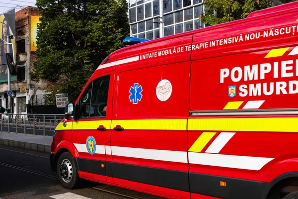 La o școală britanică din București au fost descoperite produse expirate: mai mulți elevi au fost internați/depositphotos