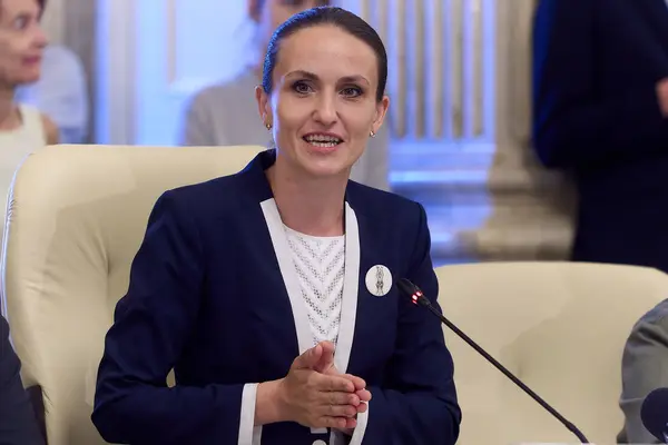 Oana Țoiu înainte de reuniunea CAE: România confirmă direcția europeană și transatlantică/depositphotos