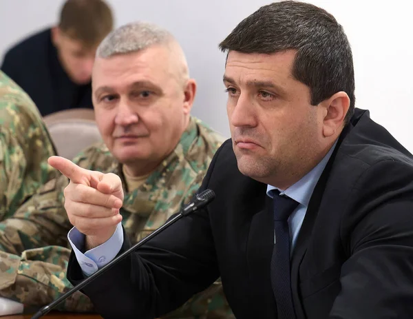Scandal în jurul programului SAFE: ministrul apărării al României răspunde acuzațiilor de „trădare”/depositphotos