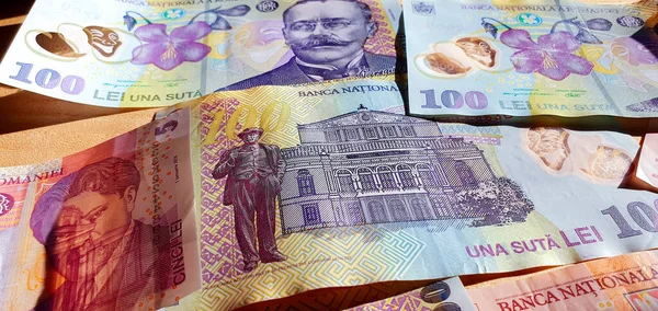 România revine pe piața împrumuturilor: statul a atras aproximativ 670 milioane de lei de la bănci/depositphotos