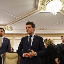 Președintele Nicușor Dan: România va avea un nou guvern pro-occidental în „termene rezonabile” / depositphotos