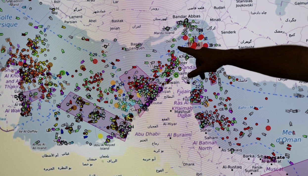 SUA au lovit pentru prima dată Iranul după armistițiu: un cargou a fost atacat în Strâmtoarea Ormuz / depositphotos