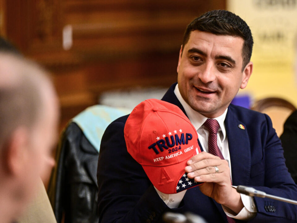 Imaginea antisistem și umbrele vechilor rețele: întrebările care îl urmăresc pe George Simion / depositphotos