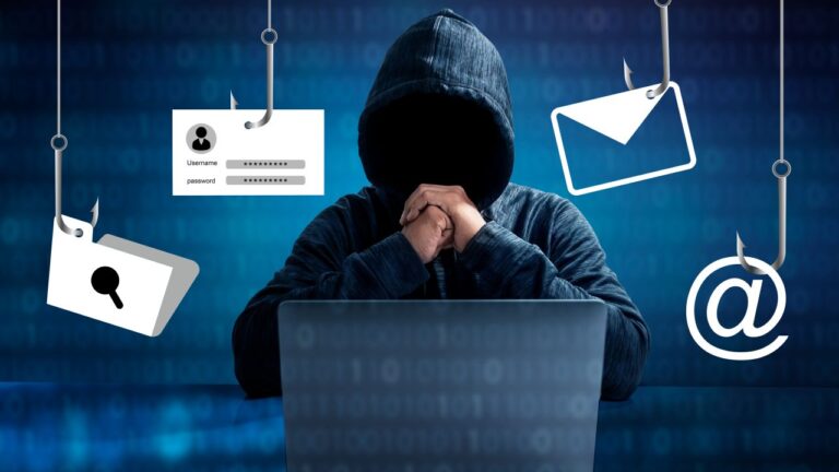 Phishing sofisticat înainte de sezonul estival: cum anume sunt furați banii călătorilor români prin intermediul aplicațiilor de mesagerie / depositphotos