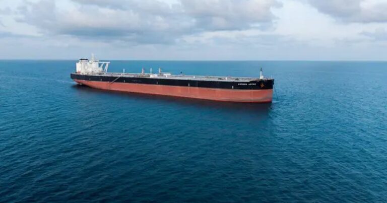 Vânătoare în Atlantic: cum a interceptat Franța un petrolier rusesc din „flota fantomă” / depositphotos