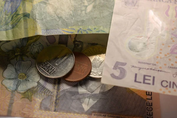 România se apropie de stagnare economică în 2026/depositphotos